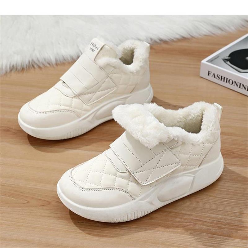 Stepping On Shit Feeling Velvet Warm Cotton Shoes Women's 2025 Winter New Large Cotton Velcro Bread Casual Student Snow Boots