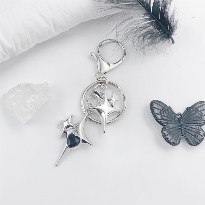 Elegant Full Rhinestones Metal Guitar Keychain Star Charm Keyring Pendant for Music Lovers and Fashion Enthusiasts