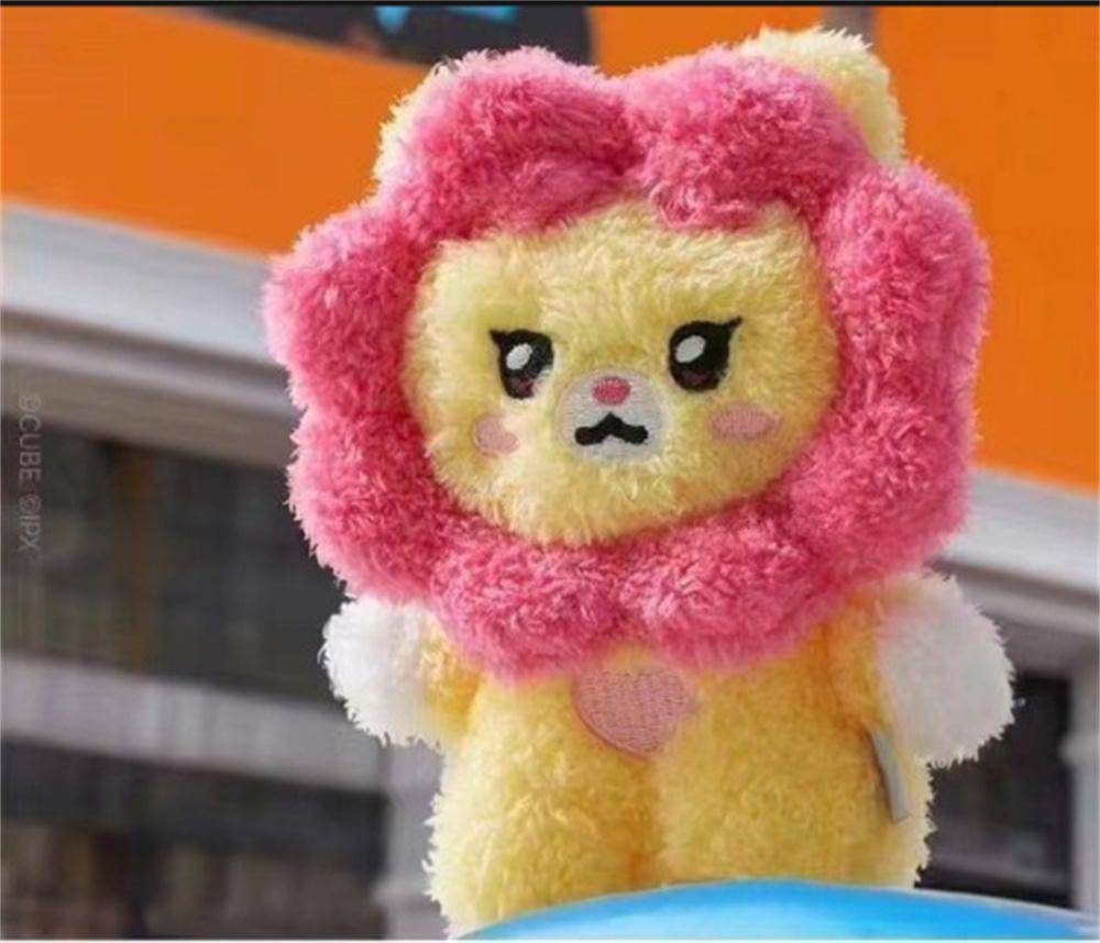 Kpop (G)I-DLE Album I SWAY KLAXON Cartoon Plush Doll Keychian YUQI Soyeon Miyeon Minnie Peripheral Bag Pendant Tabletop Ornament