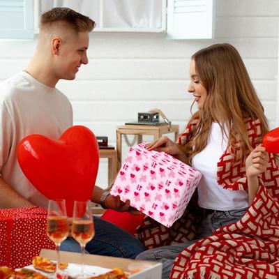 4 Peças Papel de Embalagem com Estampa de Coração Amoroso Papel de Presente Temático Dia dos Namorados para Aniversários Casamentos e Bodas
