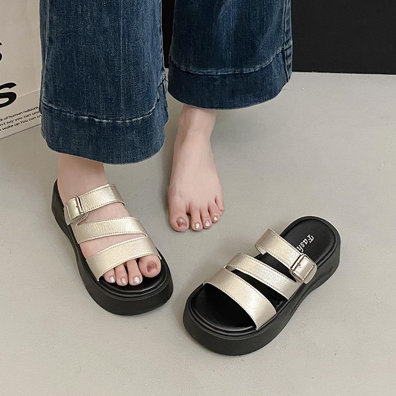 Retro cool slippers women's platform slippers summer 2025 new fashion casual versatile beach cool slippers