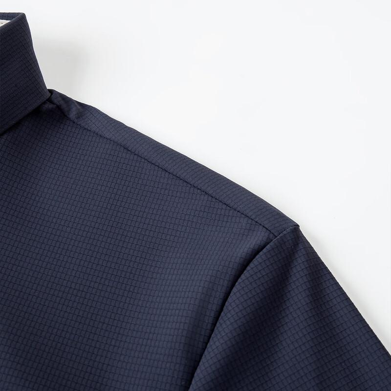 Zhuangji Men's Textured Short-Sleeve Polo Shirt