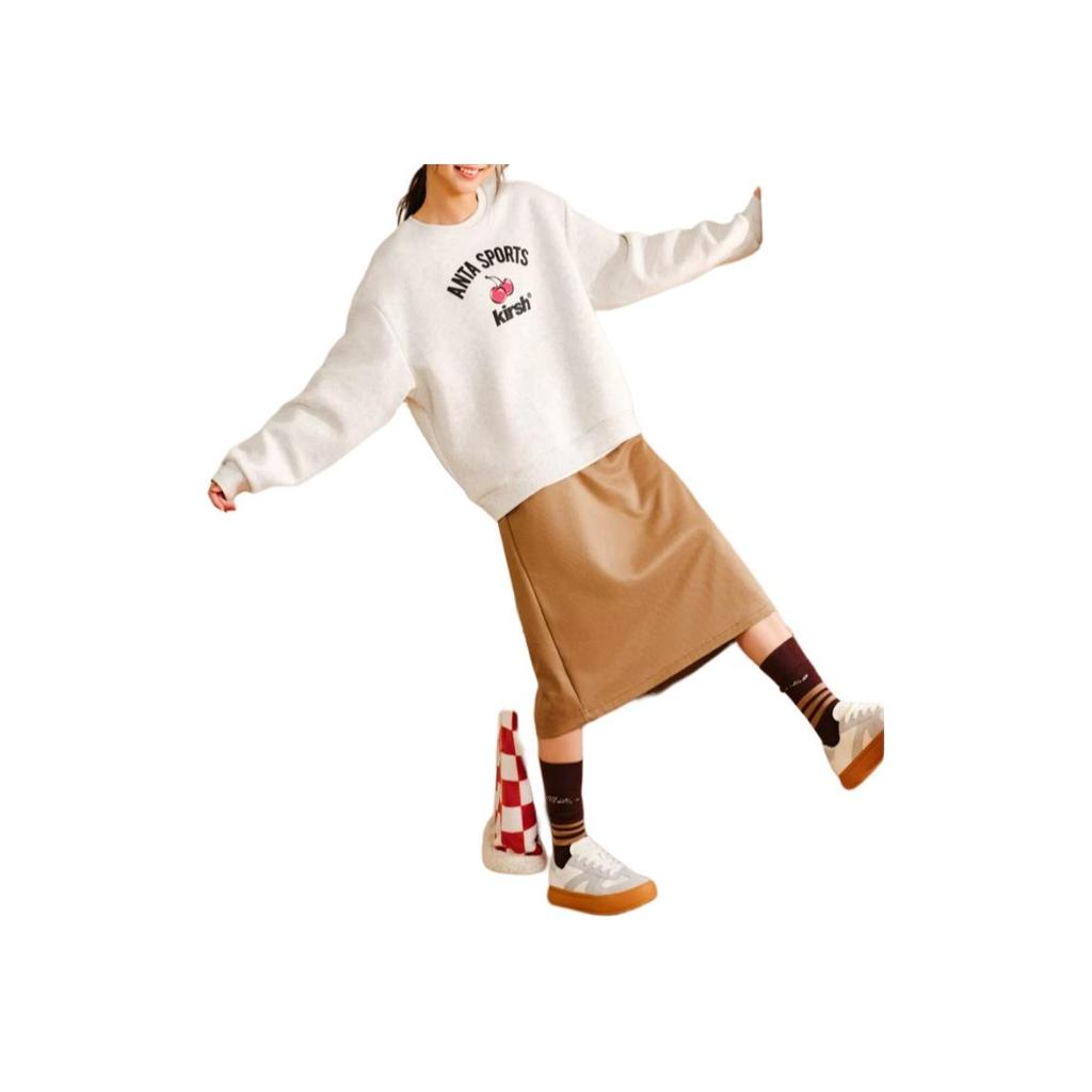 Anta X Kirsh Collaboration Sports Lifestyle Series Good Things Happen Casual Simple Solid Color Round Neck Pullover Loose Sweatshirt 962518710-4