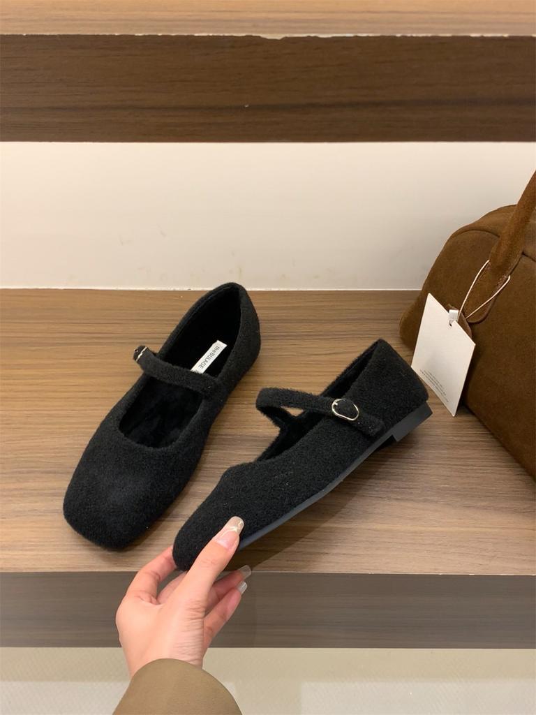 French Flat-bottomed Velvet Mary Jane Fluffy Shoes Women's Shoes Wear 2025 Autumn and Winter Retro Suede Evening Shoes