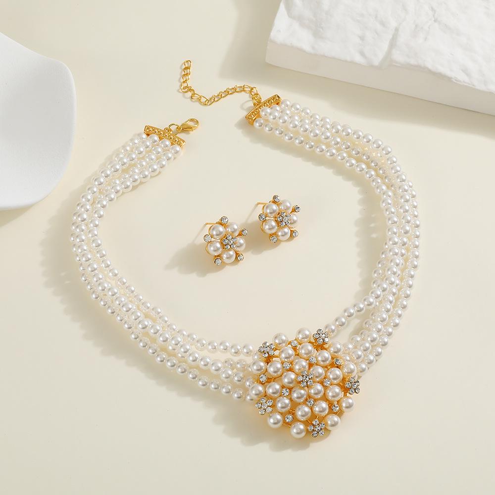 Женский трансграничный набор украшений: Многорядное Жемчужное Ожерелье и Серьги - Свадебные Аксессуары, Универсальный Набор из Трех Предметов золотой