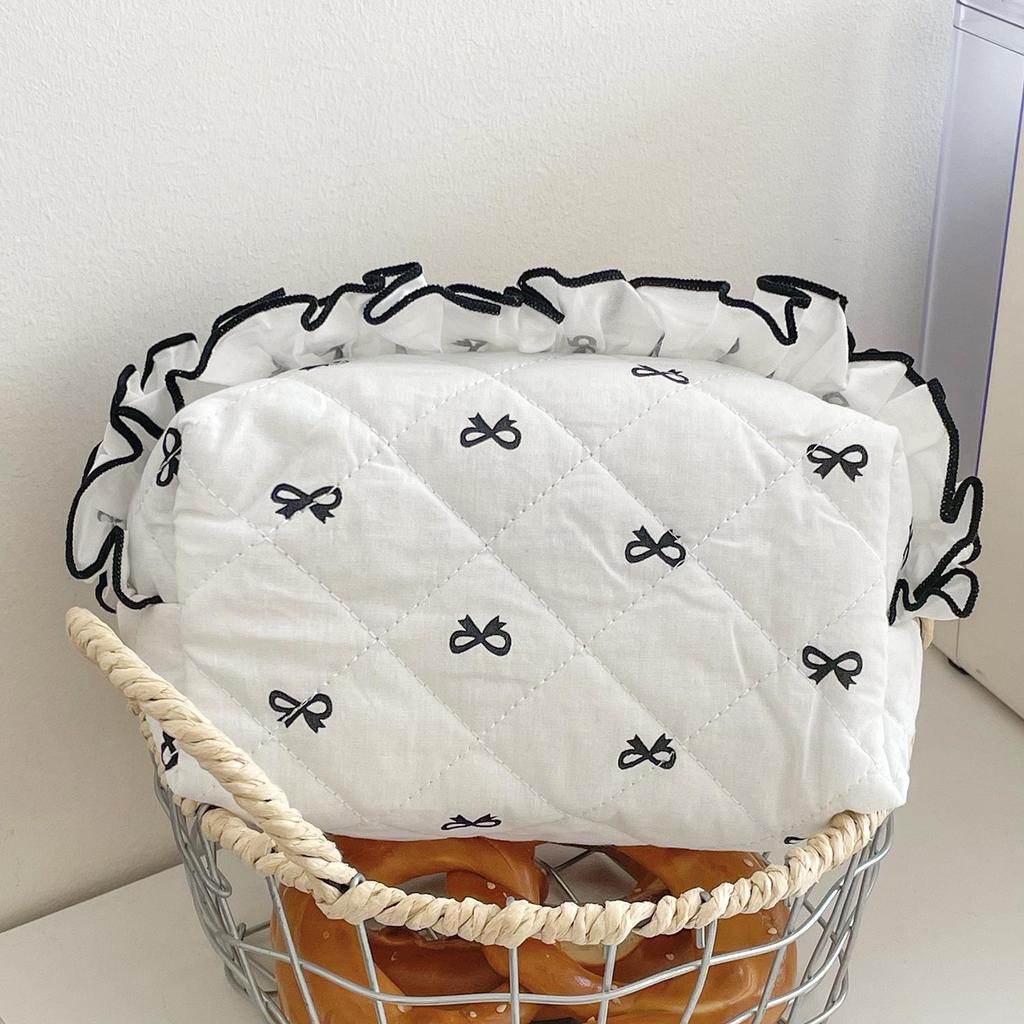 Lace Bow Makeup Bag: Sweet Fresh Lotus Leaf Design Clutch with Diamond Accents