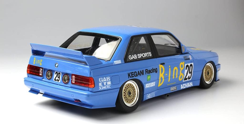 Racing Series BMW M3 E30 1990 InterTEC Klassevinner på Fuji Speedway Plastmodell PN24019 PLATZ/NuNu 1/24 Gr.A