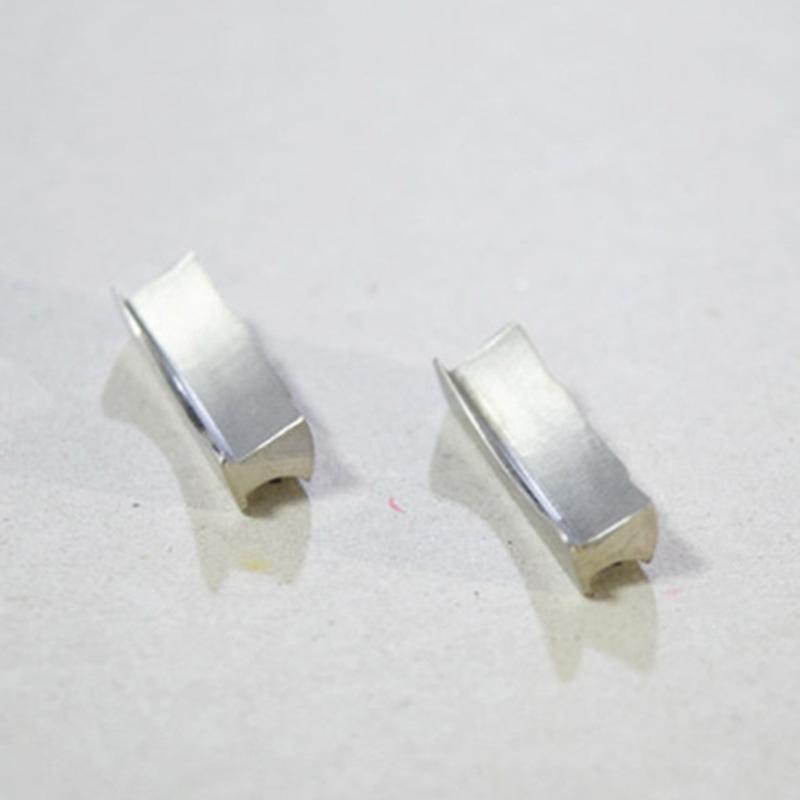 2ks 20mm 21mm kartáčovaný stříbrný zakřivený koncový článek jen pro 40mm 41mm nový pásek na hodinky Submariner Gumový kožený řemínek