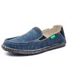 The classic canvas shoes men 2024 lazy shoes canvas moccasin men slip on loafers durable casual flats