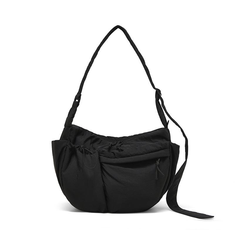 Women s Large-Capacity Ultralight Nylon Crossbody Versatile Casual Travel Backpack 2219₽