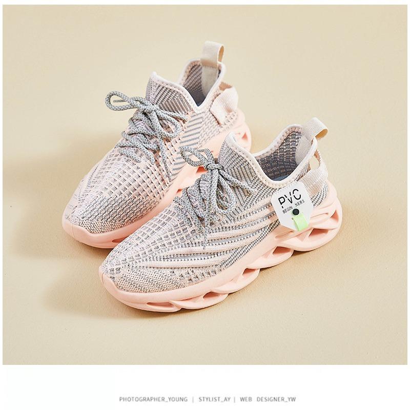 Breathable Sports Shoes for Women In Summer New Soft Soled Lightweight Non Slip Thick Soled Running Shoes Slimming and Shock-absorbing Coconut Shoes