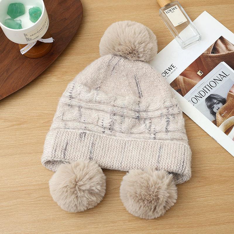 Cute Hairball Knitted Thermal Hat Women's Plush Thickened Ear Protector Wool Hat