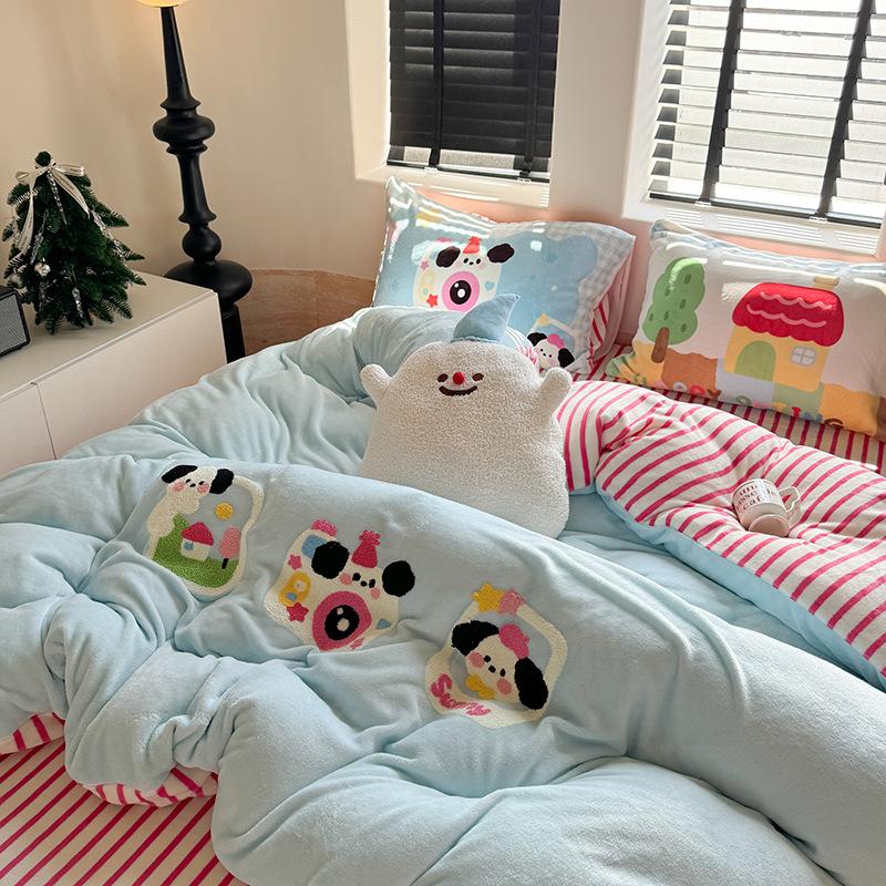 

Thickened Milk Fleece Three Small Towels Embroidery Series Four-Piece Set 1.2M Bed Sheet Three-Piece Set, Sweet 1.2m sheet 3pc