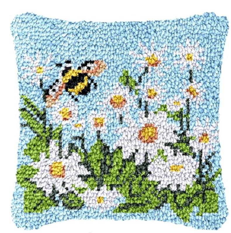 3d Segment Embroidery Pillow Wool Handcraft Diy Latch Hook Rug Kits Bee Sunflower Series Carpet Embroidery Materials Supplies