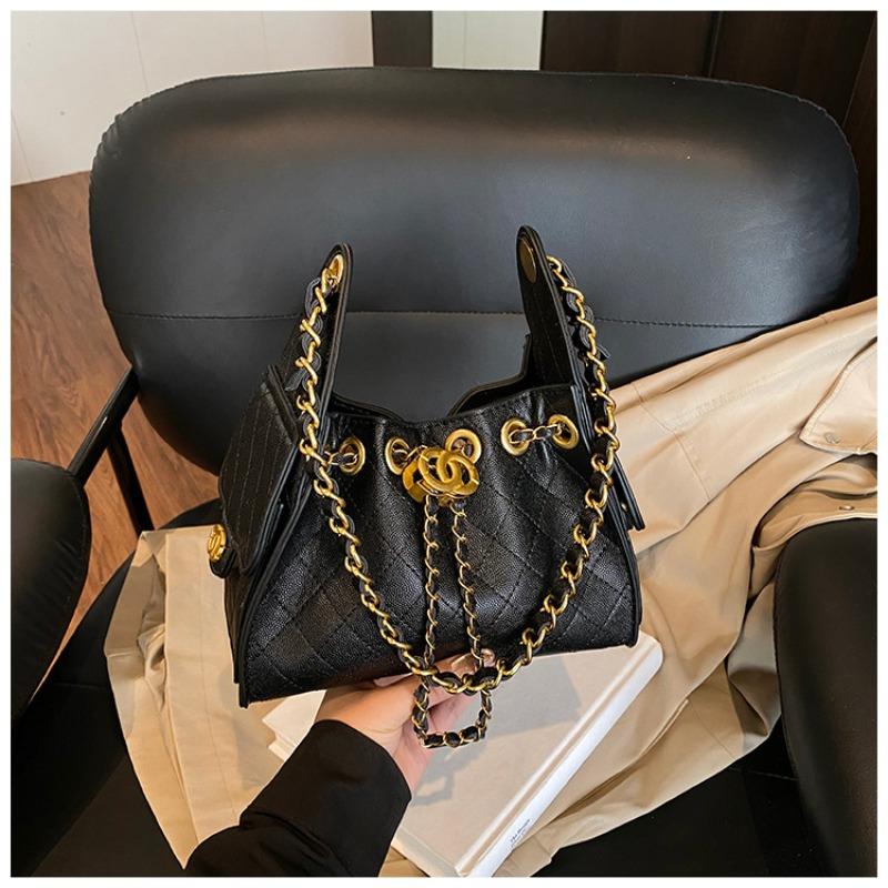 

Popular small fragrant wind rhombus chain bag women s new large-capacity bucket bag single shoulder underarm bag locomotive bag