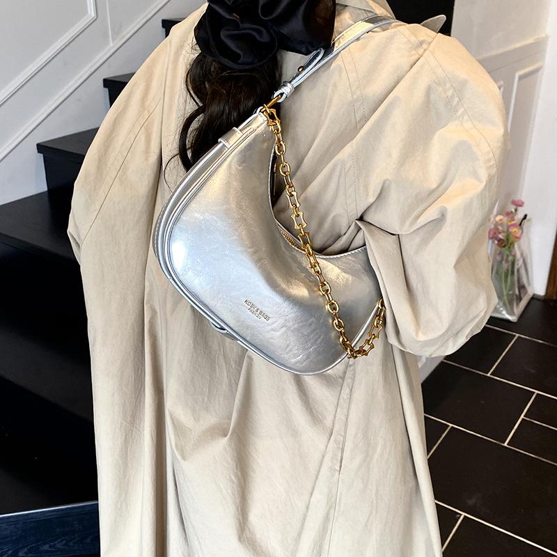 High-end Niche Bag Women's New Retro Versatile Messenger Bag One Shoulder Underarm Dumpling Bag