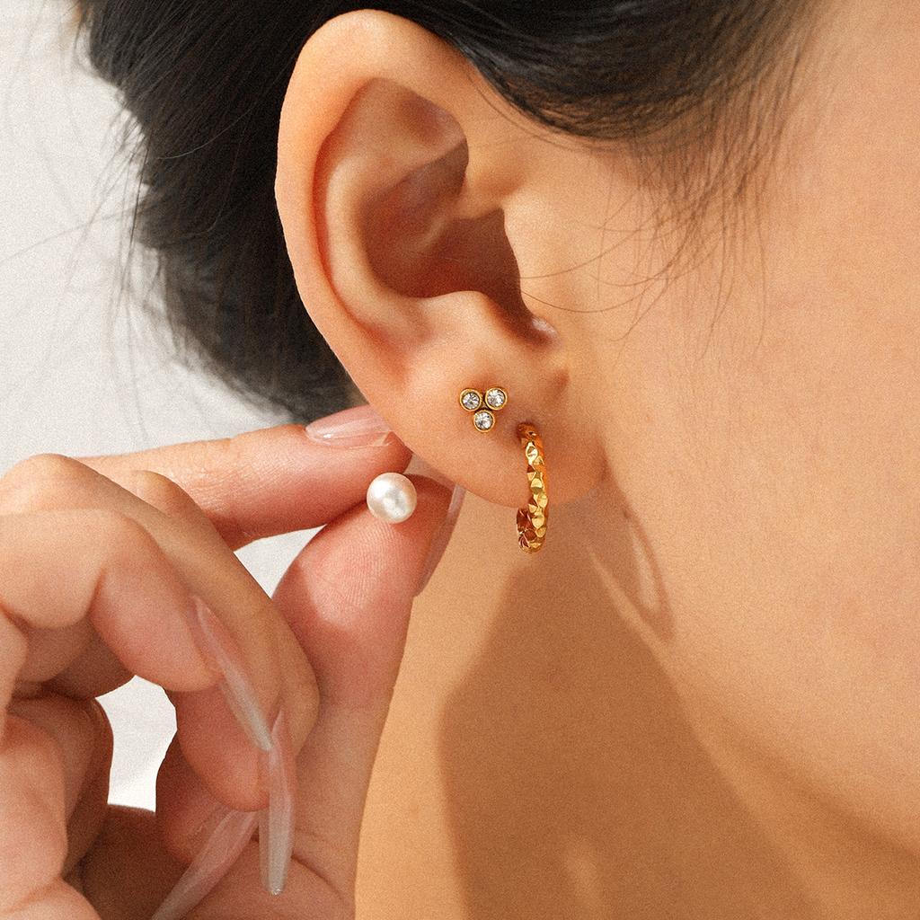 Luxury Light Luxury Earrings Set Versatile Zircon Studs And Pearl Flower Dangle Earrings