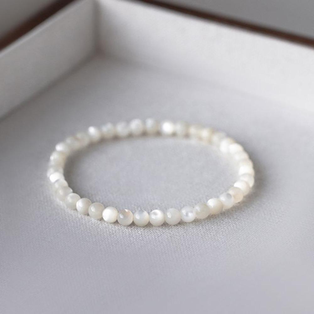 Xiaomi Natural Mother-of-pearl Elastic Bracelet, Exquisite, Stackable, with White Shell Beads, for Women, Simple and Elegant Jewelry.