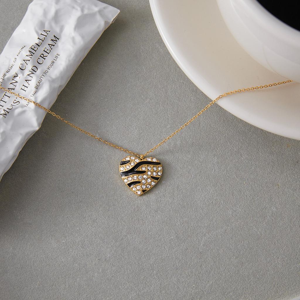 Youthway Black Oil Drip White Crystal Heart Pendant Necklace For Women  Gold Plated Stainless Steel Necklace Fashion Jewelry