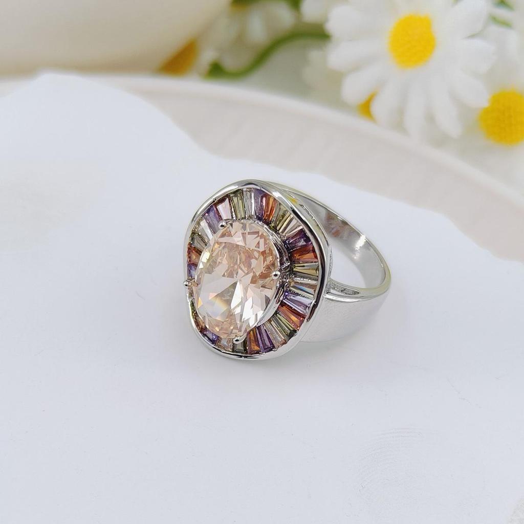 Colorful Zircon Ring: European & American Fashion, Champagne Shine, Luxury Full-Diamond Design, Eye-Catching Statement Jewelry for Women.