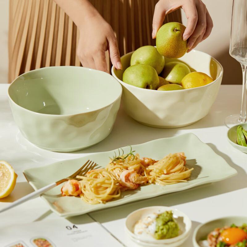 ZISIZ 18-Piece Cream Style Ceramic Dinnerware Set