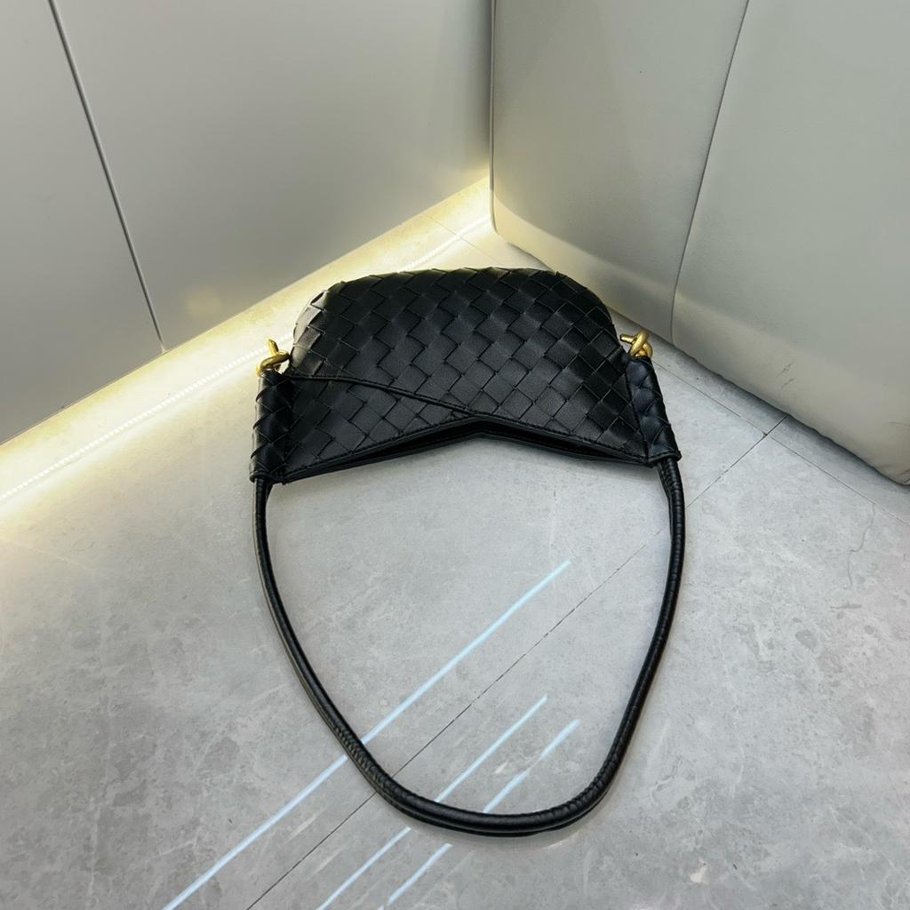 2026 Été nouvelle tendance cuir sac d'aisselle transfrontalier mode décontractée cuir de vachette sac d'aisselle main poignet femmes