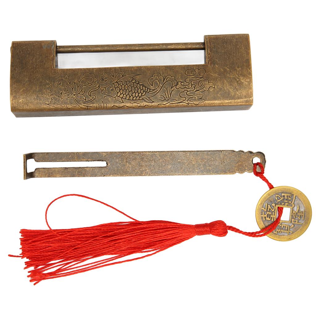 Brass Antique Padlock Spacing 5.9cm Exquisite Rustproof Chinese Old Style Fish Horizontal Padlock