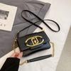 Borse Firmate da Donna Borse a Spalla Fin Wing Plaza con Fibbia in Metallo in Pelle Moda Borse Messenger Casual da Donna