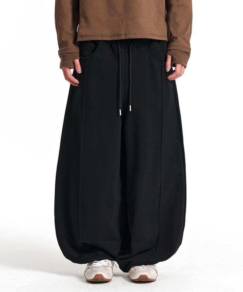Gicheol Easier Balloon Sweat Pants (Black)