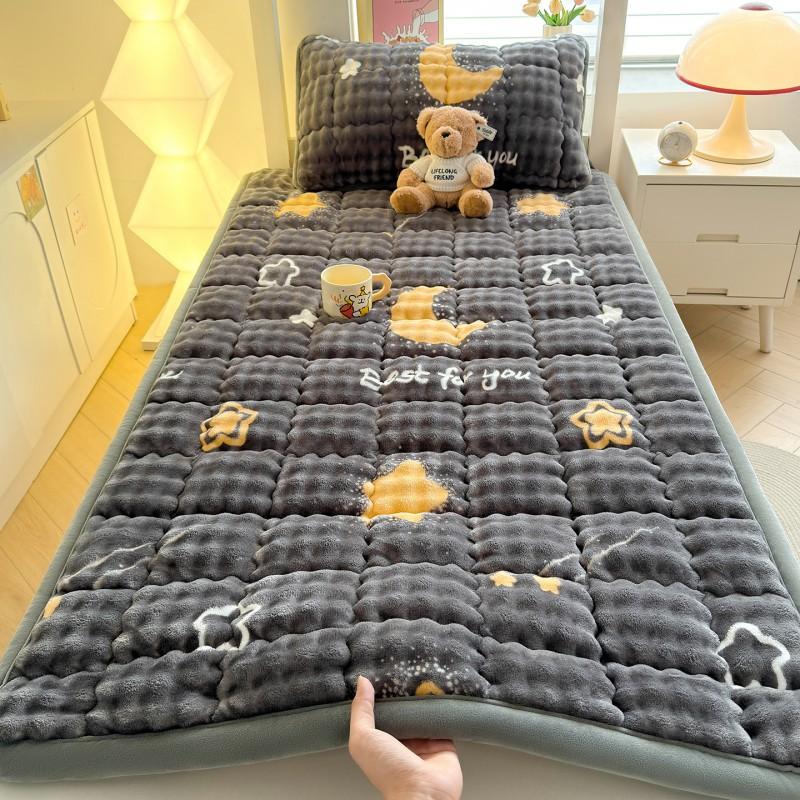 Plush Milk Velvet Mattress Pad With Bubble Fleece Warmth Bed Dorm Student Use 90x200cm To 200x220cm