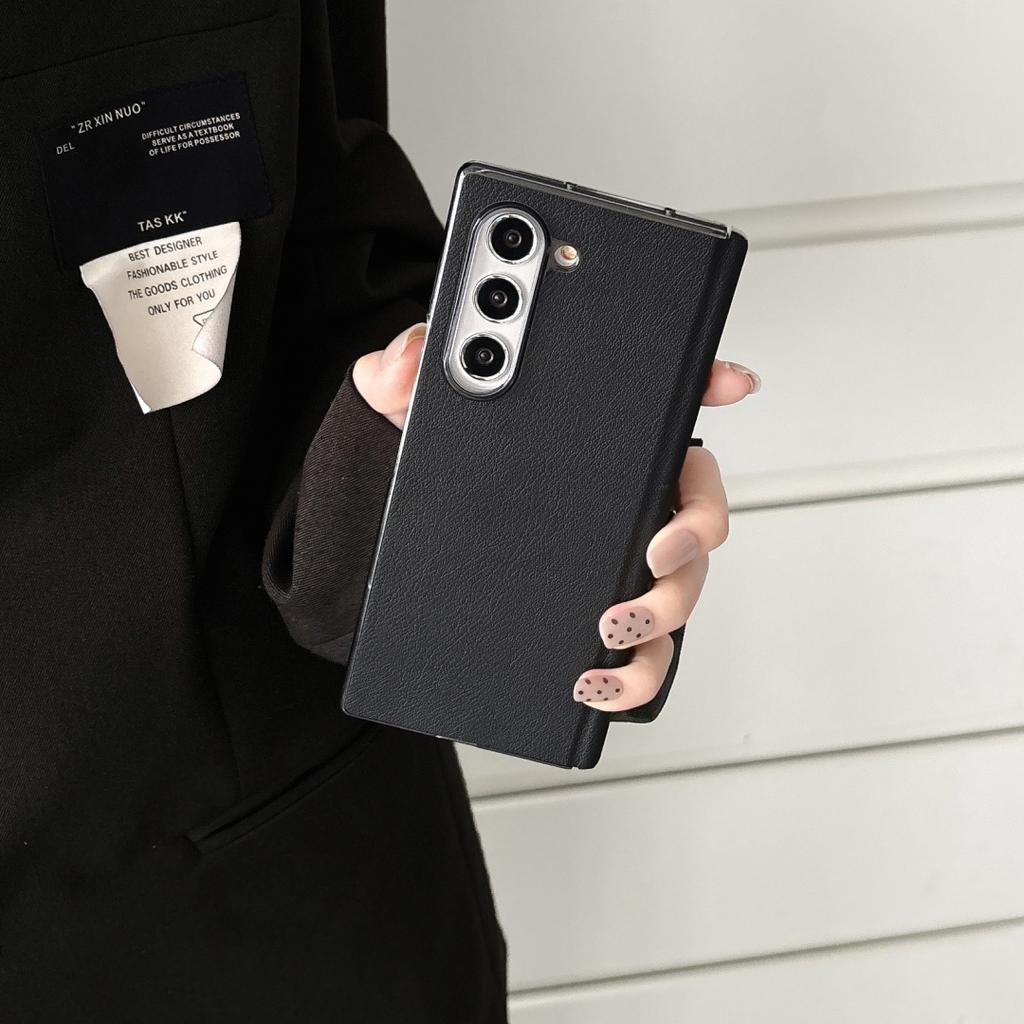 For Samsung Galaxy Z Fold 6 Case Protective Shell Back Cover Fashion Leather Skin Middle Protector Carbon Mobile Phone Cases