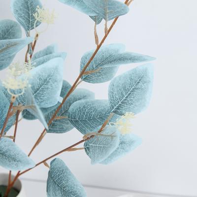 Künstliche Pflanzen Gefälschte Blätter Dreizweigiger Eukalyptus Bonsai Heimdekorationen Outdoor Esstisch Bürodeko Requisiten für Shootings