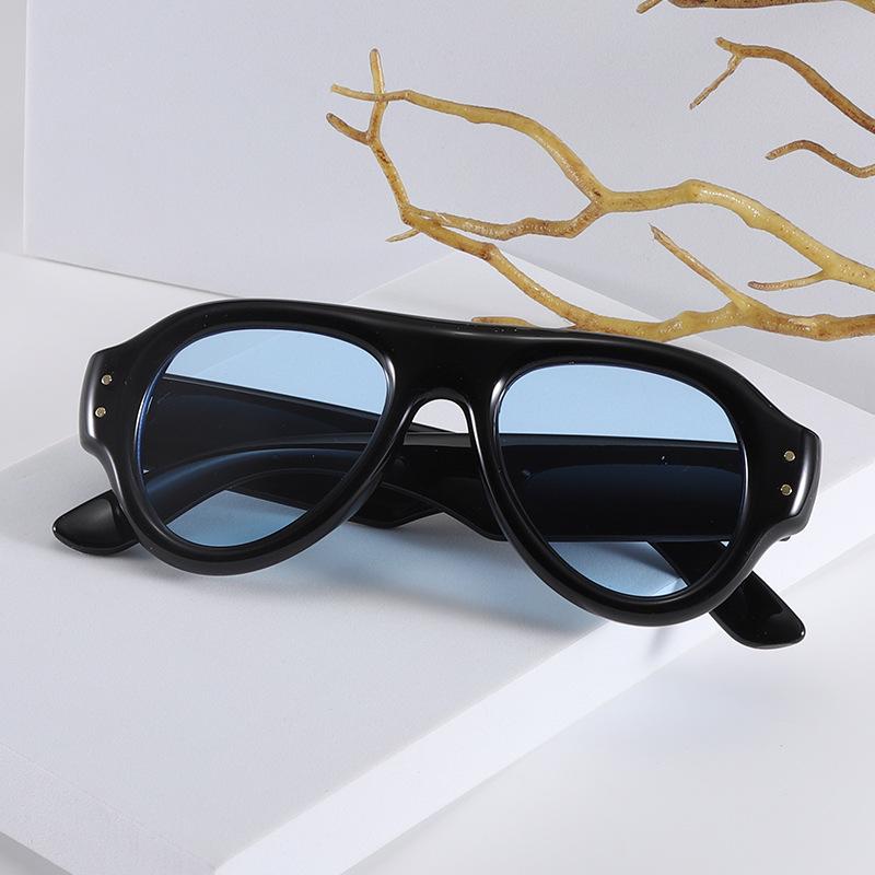 Large Square Frame Versatile Retro Sunglasses Women Men Outdoor Sports UV400 Sun Glasses for Sunscreen Fishing Traveling Cycling