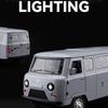 1:18 Russian UAZ TRAVELER BUS Alloy Model Car Toy Diecasts Metal Casting Pull Back Sound and Light Car Toys For Children Vehicle
