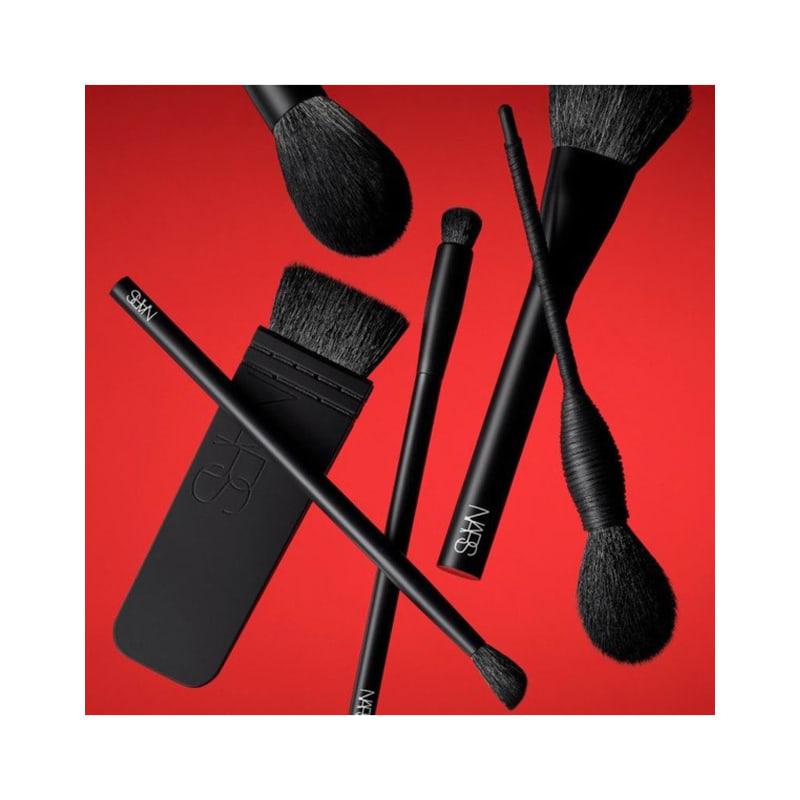 Nars Small Eyeshadow Brush #21