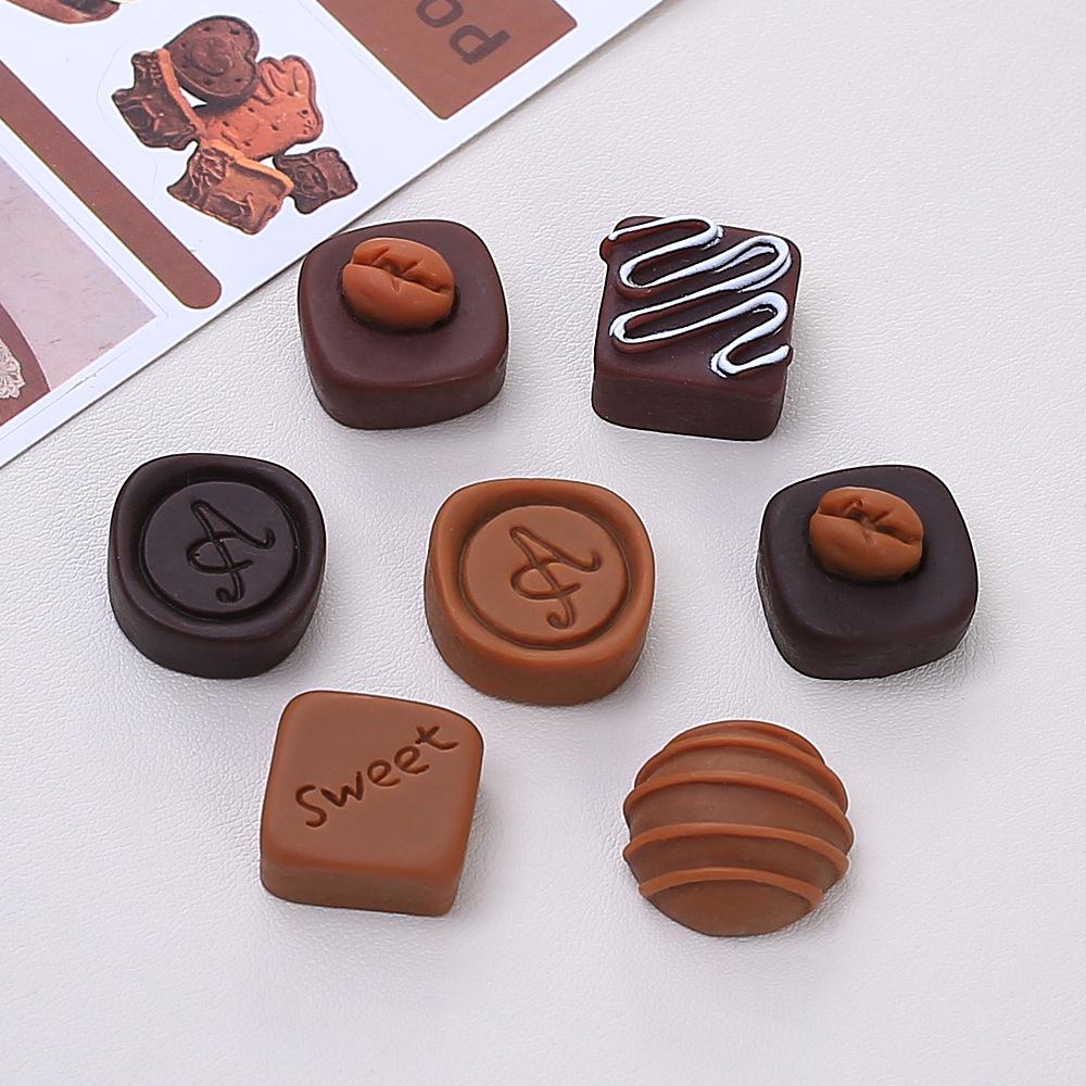 Handmade Musical Note Chocolate Candy Toy DIY Ornaments with Resin, Cream, and Glue Accessories