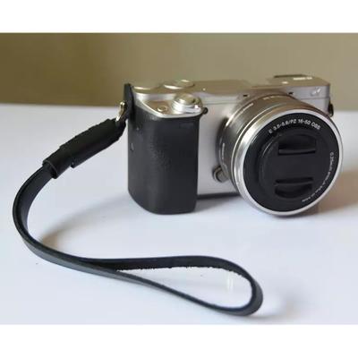 Foto a video příslušenství – Popruhy na fotoaparáty