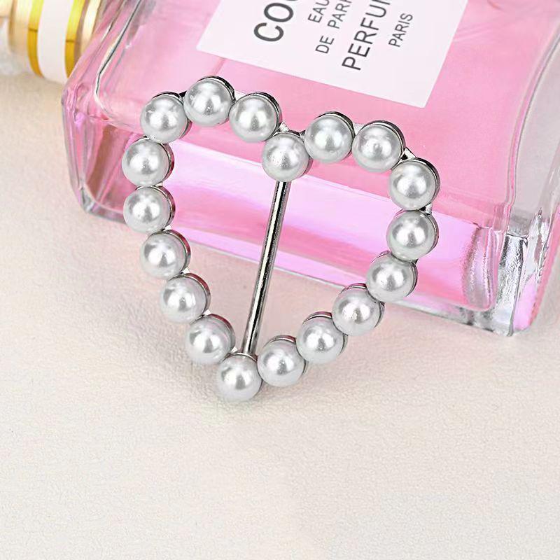 Pearl Diamond Decorative Knot Buckle for T-Shirt Hem and Scarves