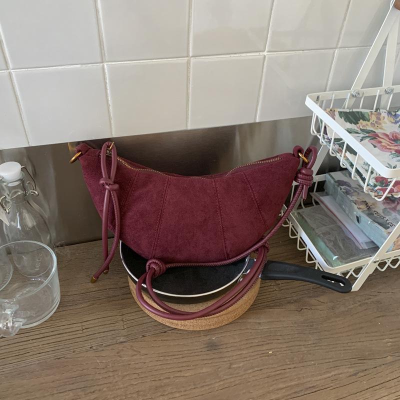 Casual Retro Suede Dumpling Bag 2025 New Fashion Trendy Autumn High Texture Single Shoulder Explosion Messenger Bag