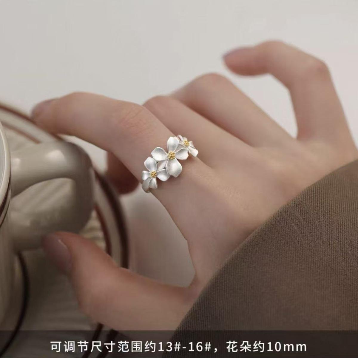Female Light Luxury Niche Gardenia Flower Ring
