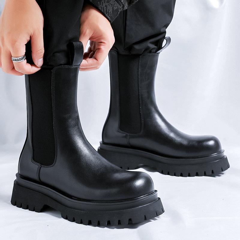 Men's Black boots Classic designer casual style Party or work 38-46 Fashion outdoor street High top leather shoes Thick soled