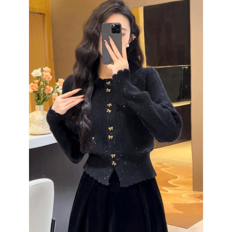 Women's Xiaoxiang-Style Red Knitted Cardigan Jacket - 2024 Spring Collection