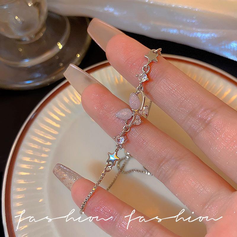 Exquisite Mori Butterfly Bracelet, High-value Girlfriend Student Versatile Bracelet, Niche Light Luxury Exquisite Jewelry Wholesale