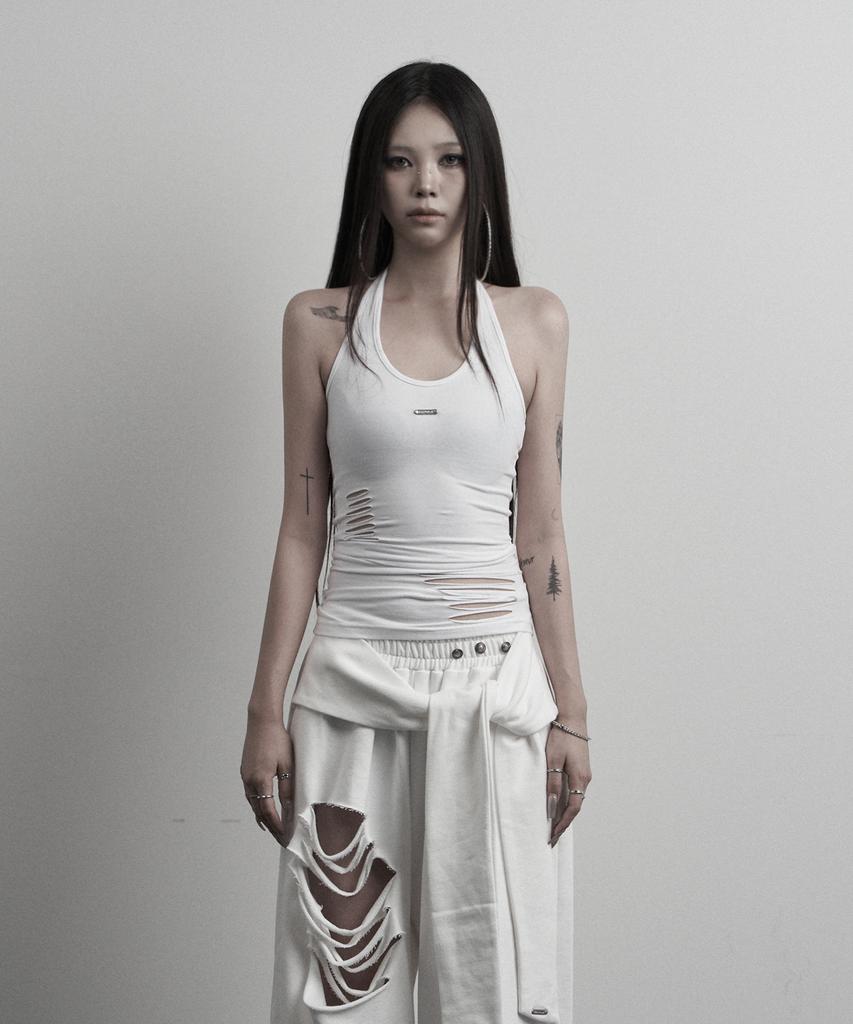 URBANUNIQUE LABEL Hand-Cut Damaged Halterneck Sleeveless (White)