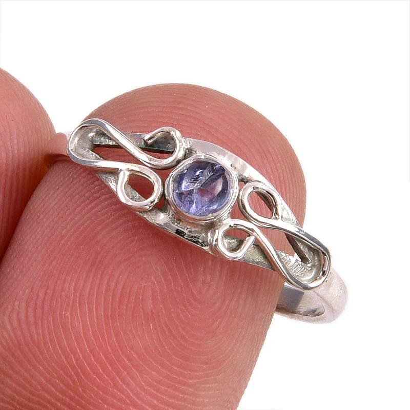 

Ювелирное кольцо из стерлингового серебра 925 пробы с натуральным танзанитом, размер 8,5 S2Y38