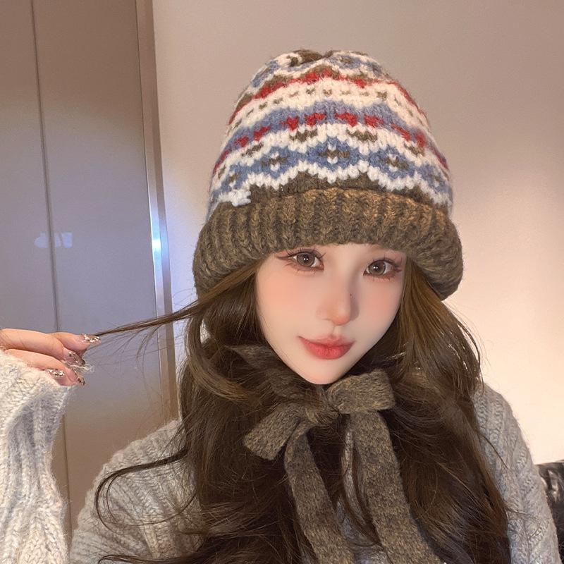 Balaclafa Hat for Women's Winter Warmth Lei Feng Hat Ear Protection Knitted Bag Pullover Hat