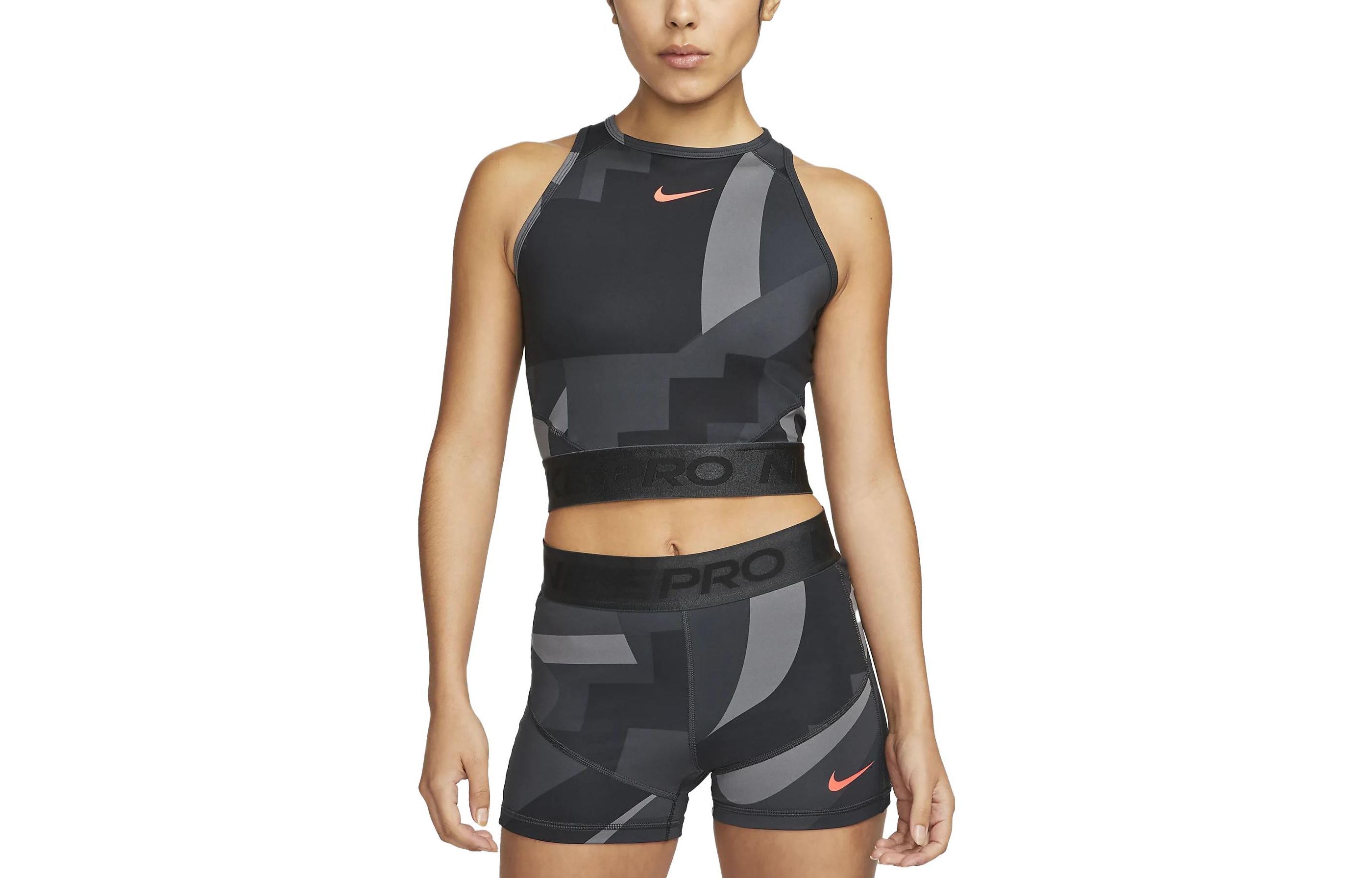 Nike Tank Tops Women s Black Crew Neck Moderate Other FD0954-010 L