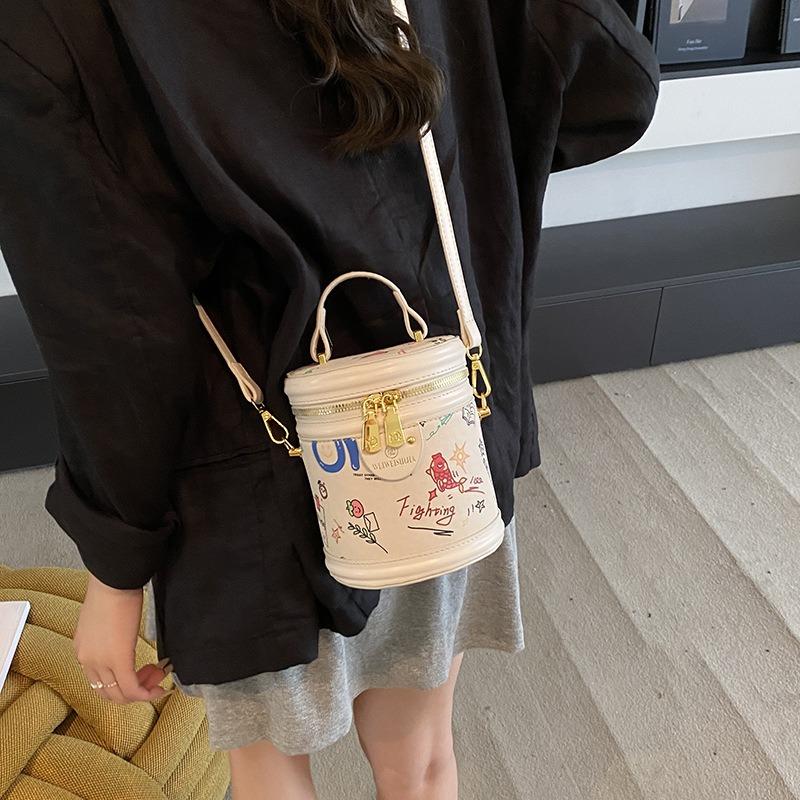 High sense niche mini bag women's summer new fashion messenger bag portable bucket bag