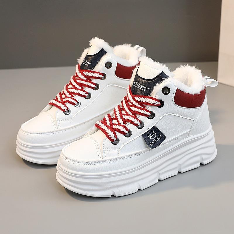 

Женская обувь Плюс бархат Утолщенные Внутренние увеличивающие рост Кроссовки Цветовая гамма Толстая подошва Торт из губки Увеличивающие рост Белые туфли 40