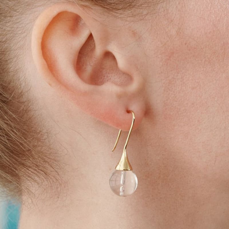 FINDELISE Crystal Hook Earrings